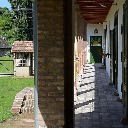 Hotel Zengoalja Vendeghaz Erzsébet Exterior foto