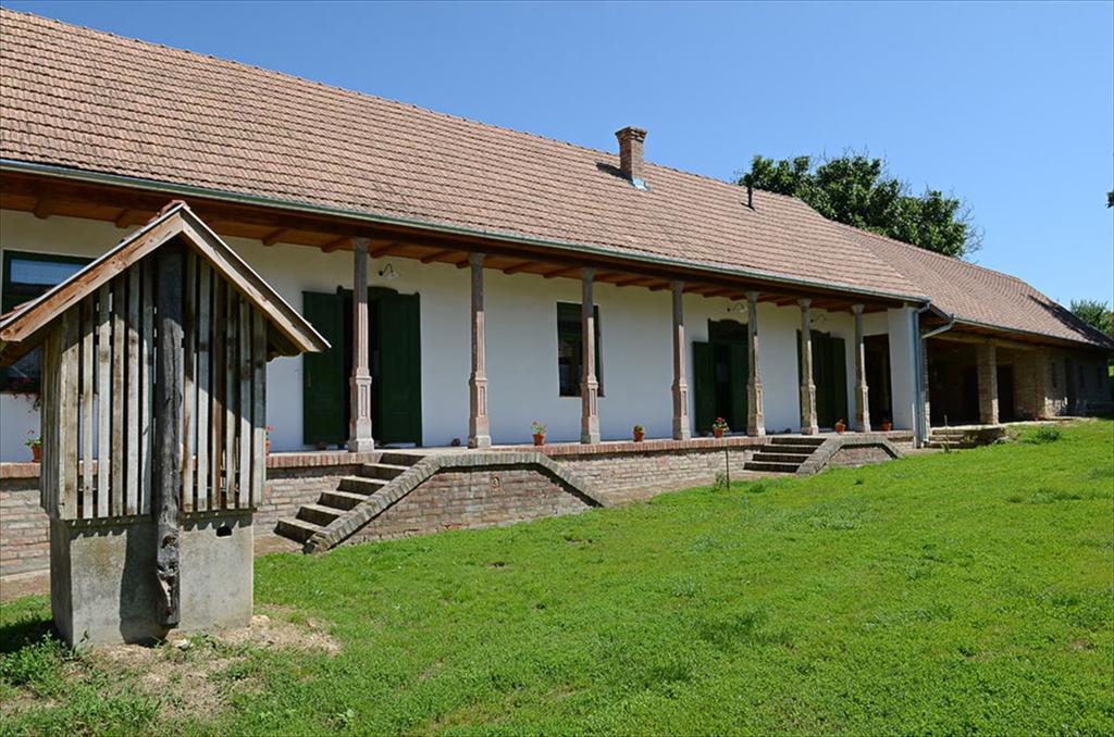 Hotel Zengoalja Vendeghaz Erzsébet Exterior foto
